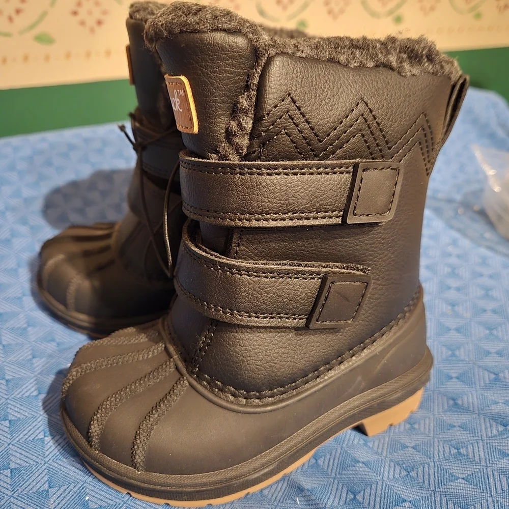 Cat & Jack Black Snow Boots  Size 6T Faux Fur
